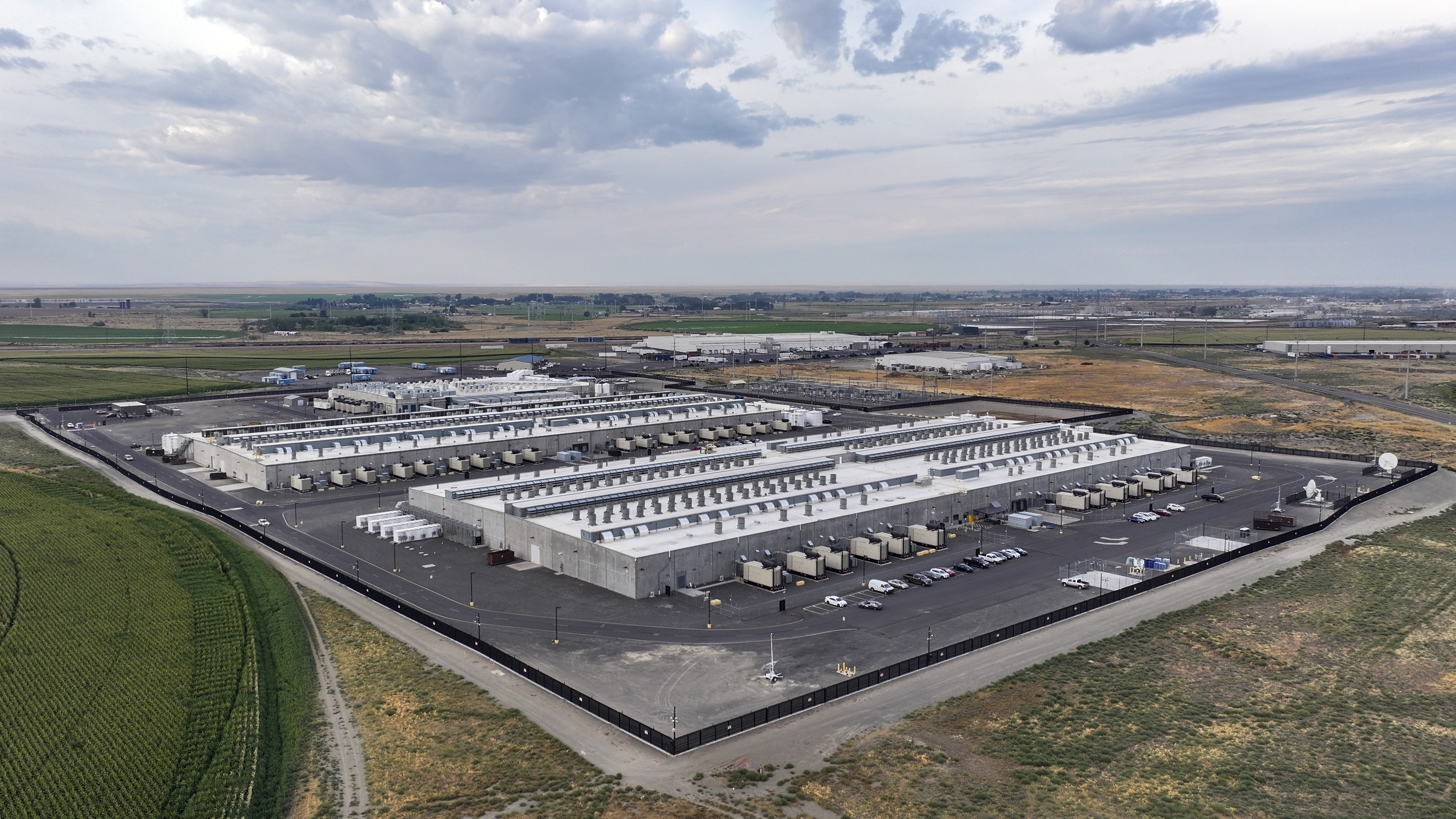 FILE - Amazon Web Services data center is seen on Thursday, Aug. 22, 2024, in Boardman, Ore. (AP Photo/Jenny Kane, File)