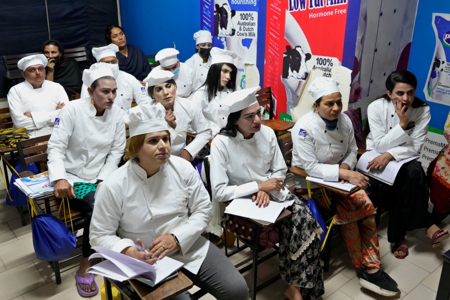 Transgender persons attend cooking class at the Culinary & Hotel Institute of Pakistan, in Lahore, Pakistan, Tuesday, Feb. 25, 2025. (AP Photo/K.M Chaudary)